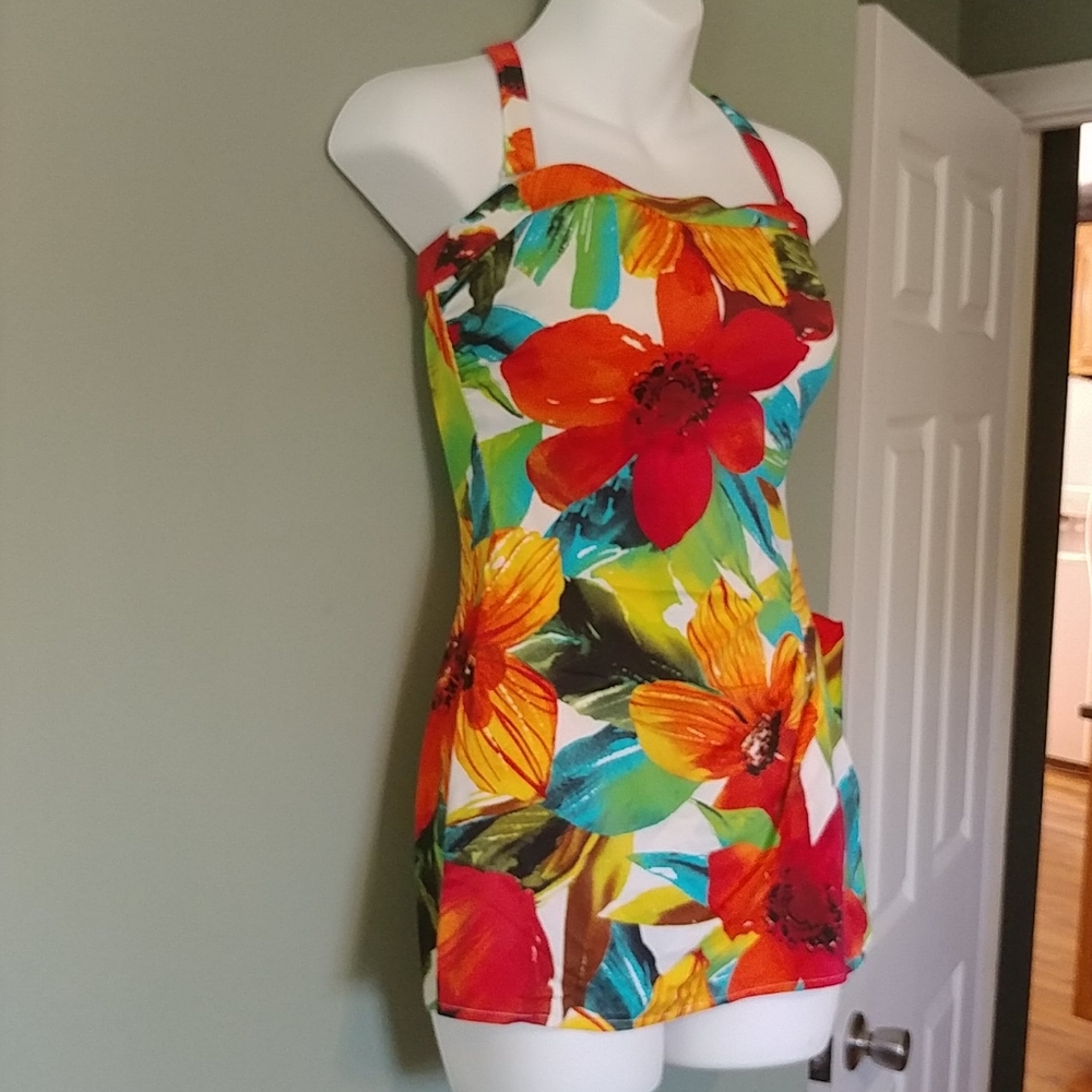 One piece made in Dominican Republic - Picture 3 of 8